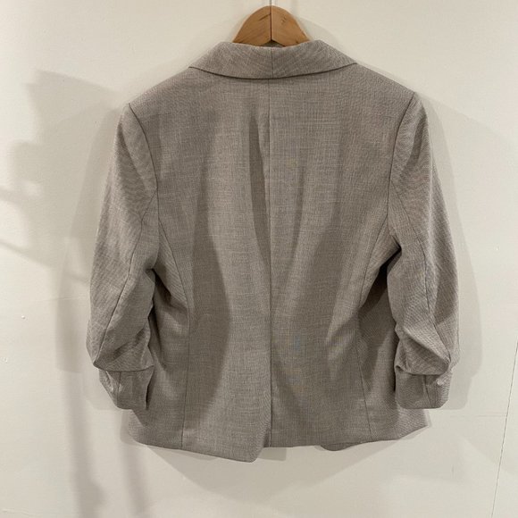 NWT H&M Linen Blend Gathered-sleeve Jacket Size Medium - Picture 2 of 6